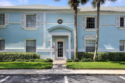 Condo à Saint Petersburg, Floride, 1 chambre  № 2156516