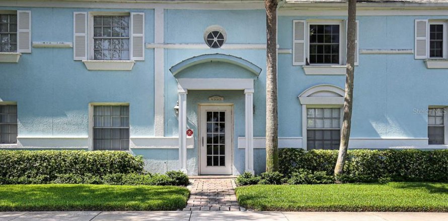 Condo à Saint Petersburg, Floride, 1 chambre  № 2156516
