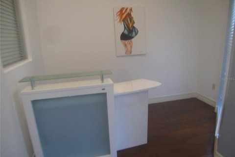 Immobilier commercial à louer à Lake Mary, Floride: 94.39 m2 № 1789129 - photo 10