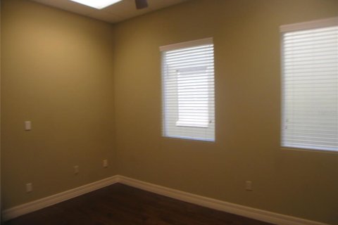 Immobilier commercial à louer à Lake Mary, Floride: 94.39 m2 № 1789129 - photo 19