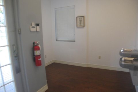 Immobilier commercial à louer à Lake Mary, Floride: 94.39 m2 № 1789129 - photo 9