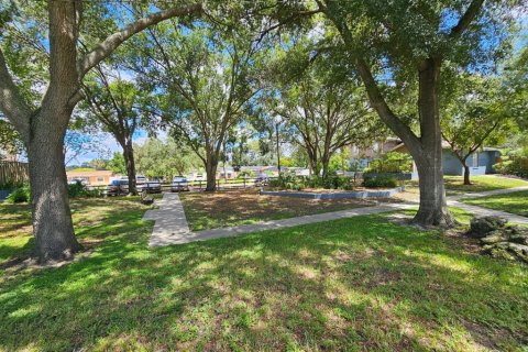 Apartment in Tampa, Florida 1 bedroom, 1521.18 sq.m. № 1850107 - photo 12