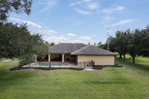 Villa ou maison à vendre à Punta Gorda, Floride: 4 chambres, 239.59 m2 № 2395726 - photo 4