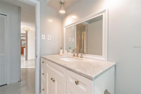 Villa ou maison à louer à Belleair Beach, Floride: 3 chambres, 159.51 m2 № 1808006 - photo 21
