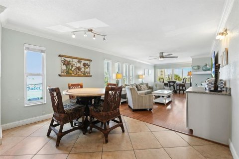 Condo in Saint Petersburg, Florida, 2 bedrooms  № 1918571 - photo 20