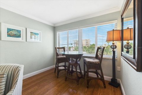 Condo in Saint Petersburg, Florida, 2 bedrooms  № 1918571 - photo 5