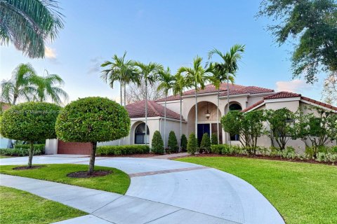 Casa en venta en Weston, Florida, 7 dormitorios, 365.38 m2 № 1699297 - foto 1