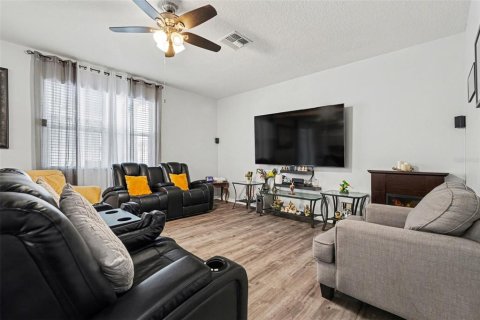 Villa ou maison à vendre à Wimauma, Floride: 5 chambres, 251.67 m2 № 2094034 - photo 10