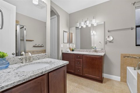 Villa ou maison à vendre à Riverview, Floride: 4 chambres, 176.79 m2 № 2275674 - photo 27