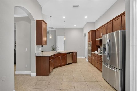 Villa ou maison à vendre à Riverview, Floride: 4 chambres, 176.79 m2 № 2275674 - photo 7