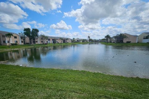 Condo in Homestead, Florida, 2 bedrooms  № 1944125 - photo 4
