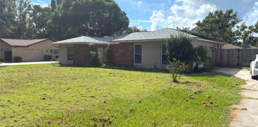 Villa ou maison à Longwood, Floride 4 chambres, 211.72 m2 № 2395784