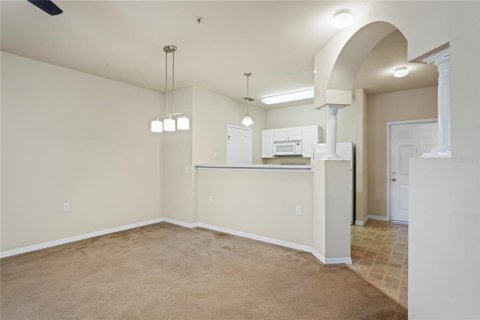 Condominio en venta en Odessa, Florida, 1 dormitorio, 75.44 m2 № 1806797 - foto 6
