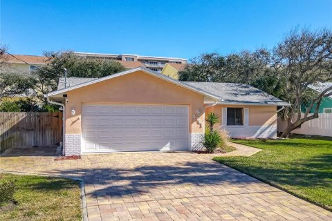 Villa ou maison à vendre à Ponce Inlet, Floride: 3 chambres, 131.18 m2 № 2284277 - photo 3