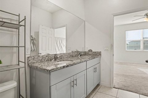 Villa ou maison à vendre à Haines City, Floride: 4 chambres, 175.31 m2 № 2389269 - photo 19