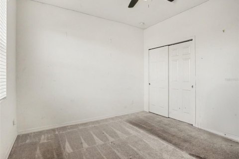 Villa ou maison à vendre à Haines City, Floride: 4 chambres, 175.31 m2 № 2389269 - photo 13