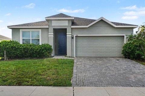 Villa ou maison à Haines City, Floride 4 chambres, 175.31 m2 № 2389269