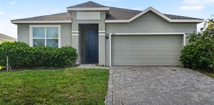 Villa ou maison à Haines City, Floride 4 chambres, 175.31 m2 № 2389269