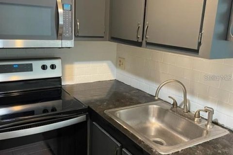 Copropriété à louer à Orlando, Floride: 2 chambres, 76.18 m2 № 1686943 - photo 4