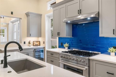 Villa ou maison à vendre à Sarasota, Floride: 5 chambres, 233.18 m2 № 1813032 - photo 13