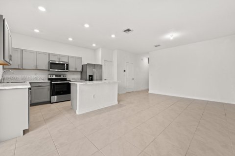 Adosado en venta en Florida City, Florida, 3 dormitorios, 136.19 m2 № 2000472 - foto 14