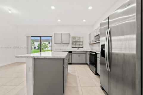 Adosado en venta en Florida City, Florida, 3 dormitorios, 136.19 m2 № 2000472 - foto 17