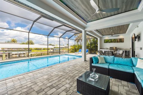 Casa en venta en Cape Coral, Florida, 4 dormitorios, 194.72 m2 № 2202274 - foto 11