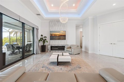 Casa en venta en Cape Coral, Florida, 4 dormitorios, 194.72 m2 № 2202274 - foto 9