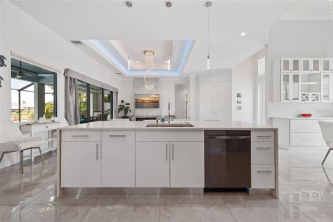 Casa en venta en Cape Coral, Florida, 4 dormitorios, 194.72 m2 № 2202274 - foto 29