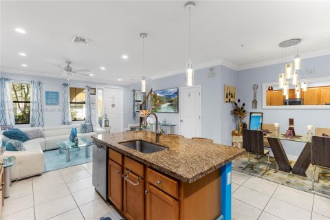 Touwnhouse à vendre à Sunrise, Floride: 3 chambres, 143.35 m2 № 1858802 - photo 9