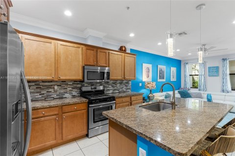 Touwnhouse à vendre à Sunrise, Floride: 3 chambres, 143.35 m2 № 1858802 - photo 6