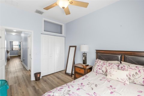 Touwnhouse à vendre à Sunrise, Floride: 3 chambres, 143.35 m2 № 1858802 - photo 24
