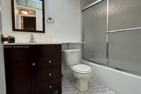 Снять в аренду кондоминиум в Санрайз, Флорида 2 спальни, 78.97м2, № 2005770 - фото 10