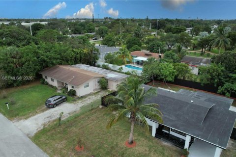 Villa ou maison à vendre à Fort Lauderdale, Floride: 4 chambres, 145.3 m2 № 2002169 - photo 6
