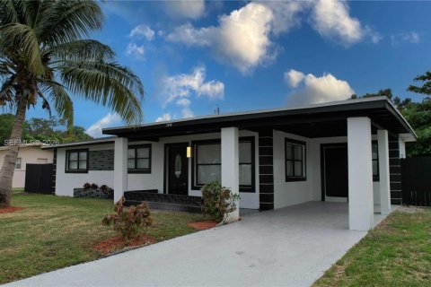Villa ou maison à vendre à Fort Lauderdale, Floride: 4 chambres, 145.3 m2 № 2002169 - photo 4