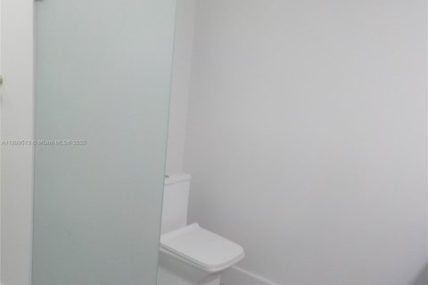 Villa ou maison à vendre à St. Lucie, Floride: 3 chambres, 172.98 m2 № 1950852 - photo 9