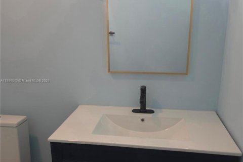 Villa ou maison à vendre à St. Lucie, Floride: 3 chambres, 172.98 m2 № 1950852 - photo 30