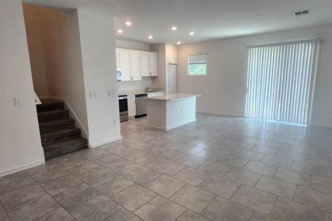 Townhouse in Kissimmee, Florida 3 bedrooms, 155.33 sq.m. № 1873407 - photo 4