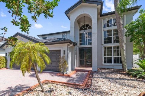 Casa en venta en Miramar, Florida, 4 dormitorios, 332.5 m2 № 1895869 - foto 2