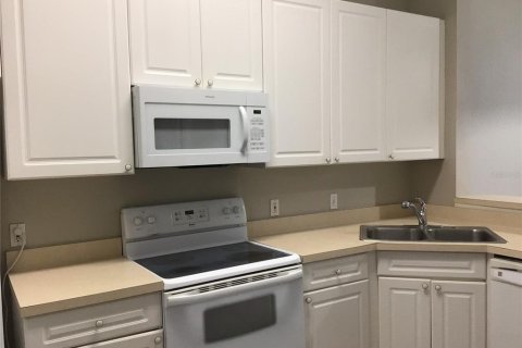 Copropriété à vendre à Oviedo, Floride: 2 chambres, 89.19 m2 № 1732873 - photo 12