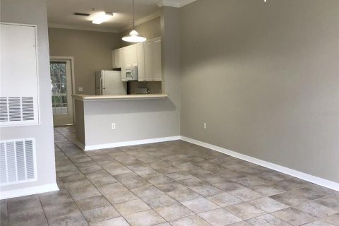 Copropriété à vendre à Oviedo, Floride: 2 chambres, 89.19 m2 № 1732873 - photo 3