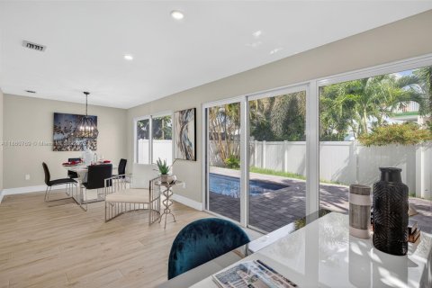 Casa en venta en Deerfield Beach, Florida, 3 dormitorios, 124.95 m2 № 1927740 - foto 24