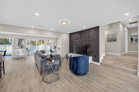 Casa en venta en Deerfield Beach, Florida, 3 dormitorios, 124.95 m2 № 1927740 - foto 6