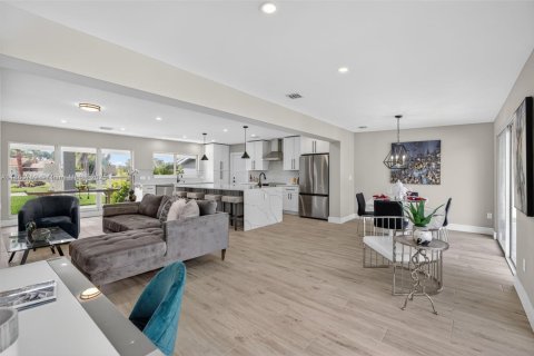 Casa en venta en Deerfield Beach, Florida, 3 dormitorios, 124.95 m2 № 1927740 - foto 25