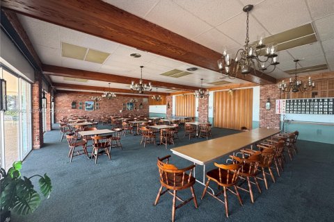 Купить кондоминиум в Майами, Флорида 2 спальни, 90.58м2, № 2044826 - фото 19