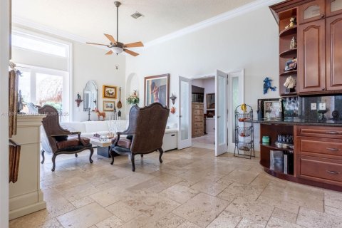 House in Weston, Florida 5 bedrooms, 222.32 sq.m. № 1822181 - photo 9