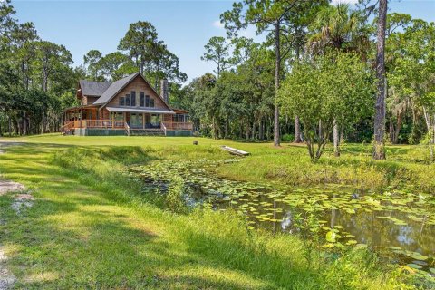 Villa ou maison à vendre à Mims, Floride: 3 chambres, 256.78 m2 № 2197709 - photo 3