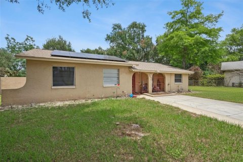 House in Sanford, Florida 3 bedrooms, 112.04 sq.m. № 2148579 - photo 3