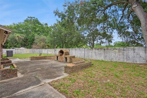 House in Sanford, Florida 3 bedrooms, 112.04 sq.m. № 2148579 - photo 24