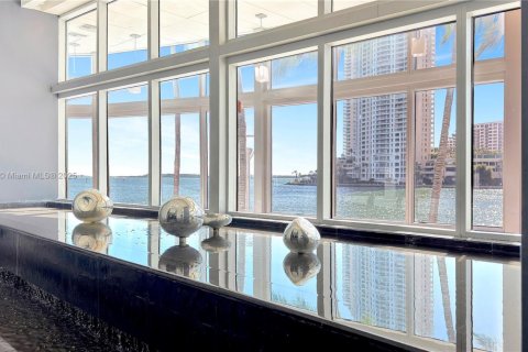 Купить кондоминиум в Майами, Флорида 2 спальни, 113.99м2, № 1937134 - фото 19